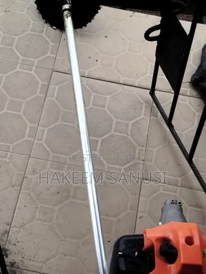 Grass Cutting Machine (Brush Cutter) For Sale