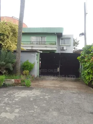 3bdrm Block of Flats in Opebi for sale