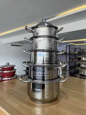 Pots and Kitchen Cookware