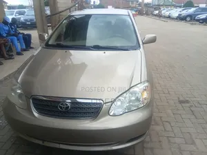 Toyota Corolla 2006 Gold