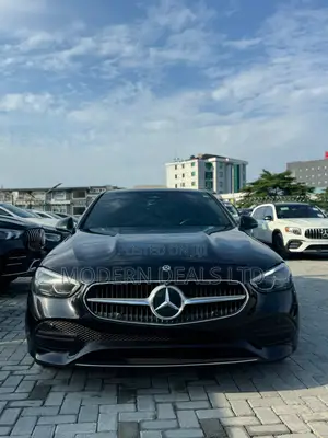 Mercedes-Benz C300 2024 Black