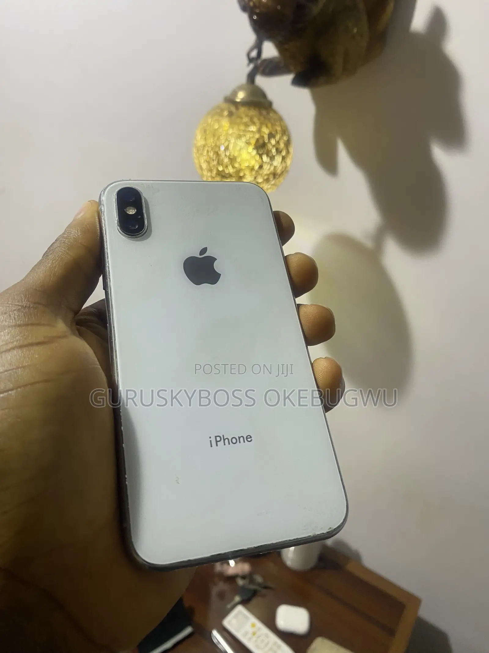 Apple iPhone X 64 GB White