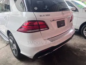 Mercedes-Benz GLE-Class GLE 350d 4MATIC 2017 White
