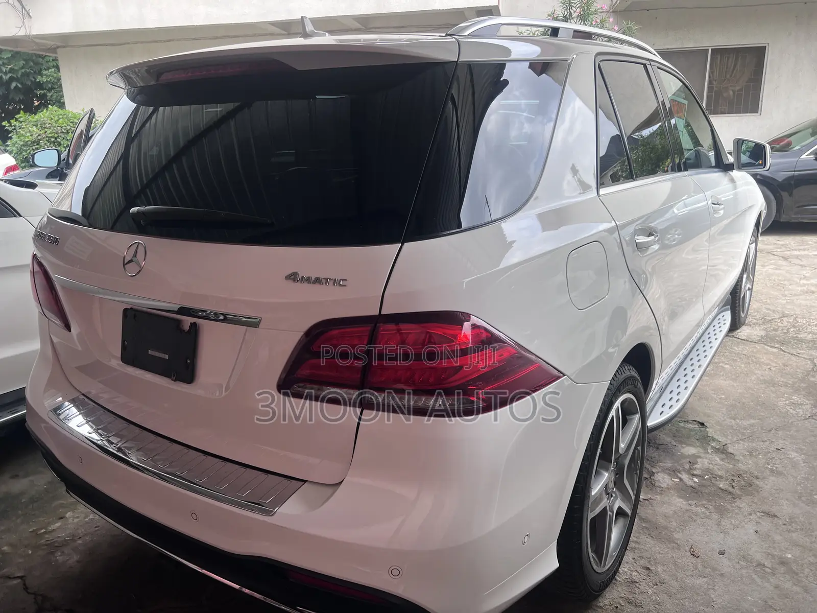 Mercedes-Benz GLE-Class GLE 350d 4MATIC 2017 White