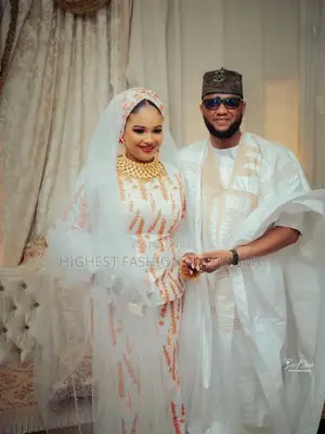 Luxury White Peach Embroidered Lace Arewa Bridal Set With Veil