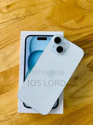 Apple iPhone 15 256 GB Gray