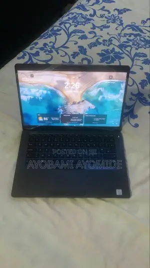 Laptop Dell Latitude 5400 8GB Intel Core i7 HDD+SSD 256GB