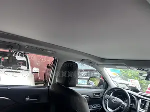 Toyota Highlander Limited Platinum 2019 Black