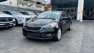 Kia Cerato 2015 Black