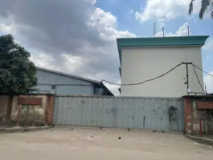 2bay Warehouse on 3100sqm