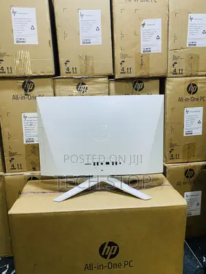 New Desktop Computer HP 200 G4 All-in-One 8GB Intel Core i3 HDD 1T