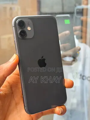Apple iPhone 11 64 GB Black
