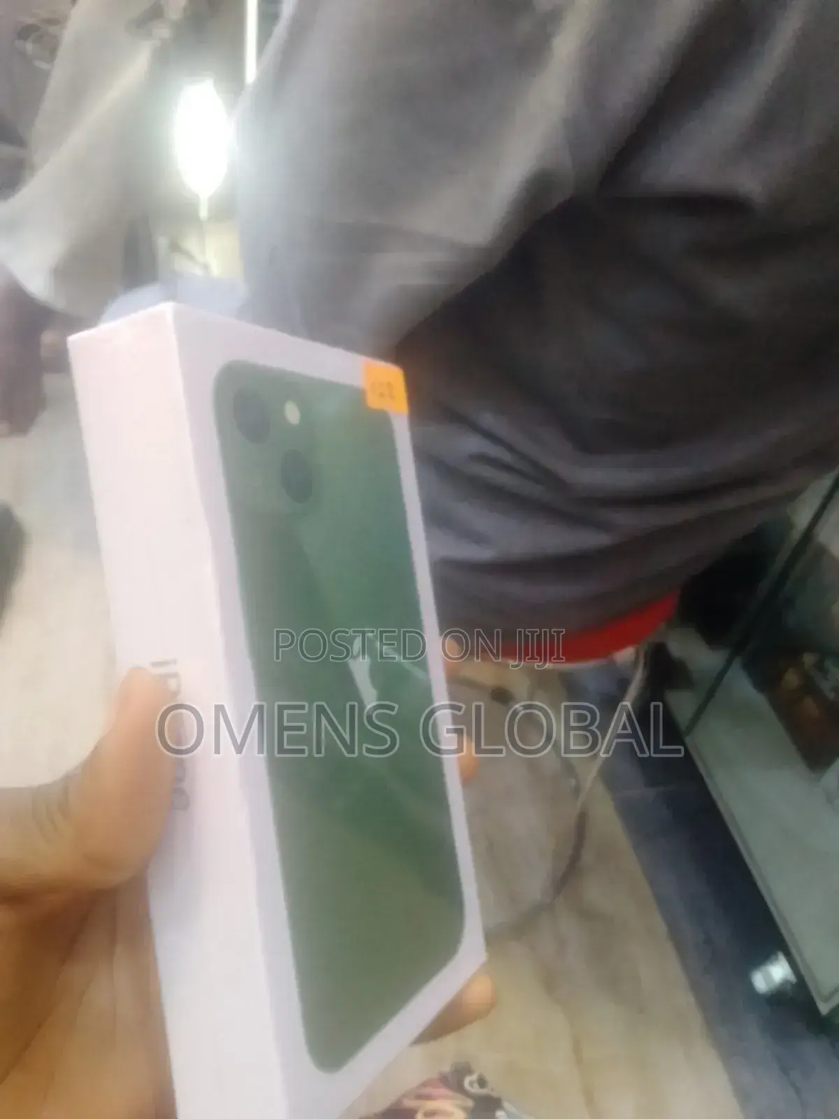 New Apple iPhone 13 128 GB Green