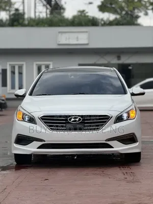Hyundai Sonata Limited 4dr Sedan (2.4L 4cyl 6A) 2015 White