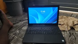 Laptop Dell Latitude 7400 256GB Intel Core Ultra 7 HDD 256GB