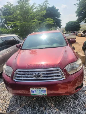 Toyota Highlander 2009 Red