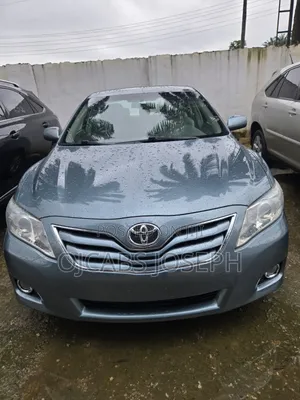 Toyota Camry 2010 Green