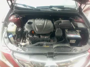 Hyundai Sonata 2013 Red