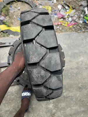 Total Source 6.00-9 Solid Forklift Tyre – Brand New