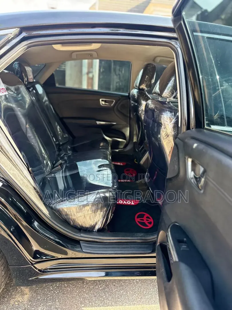 Toyota Avalon 2014 Black