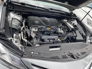 Toyota Camry SE FWD (2.5L 4cyl 8AM) 2018 Silver