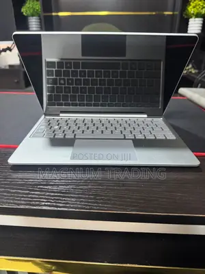 Laptop Microsoft Surface Laptop Go 8GB Intel Core i5 SSD 256GB