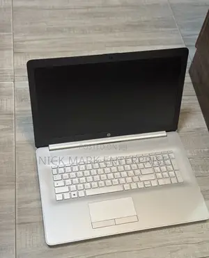 Laptop HP Pavilion 17 8GB Intel Core i7 SSD 256GB