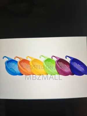 Plastic Strainer