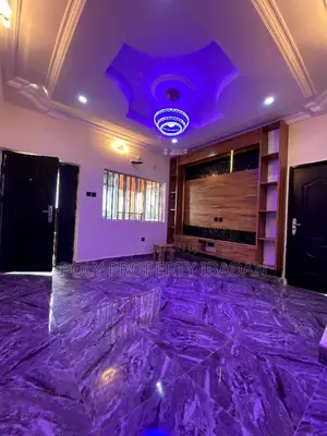 2bdrm Apartment in Bolumole, CHallenge / Ibadan for rent