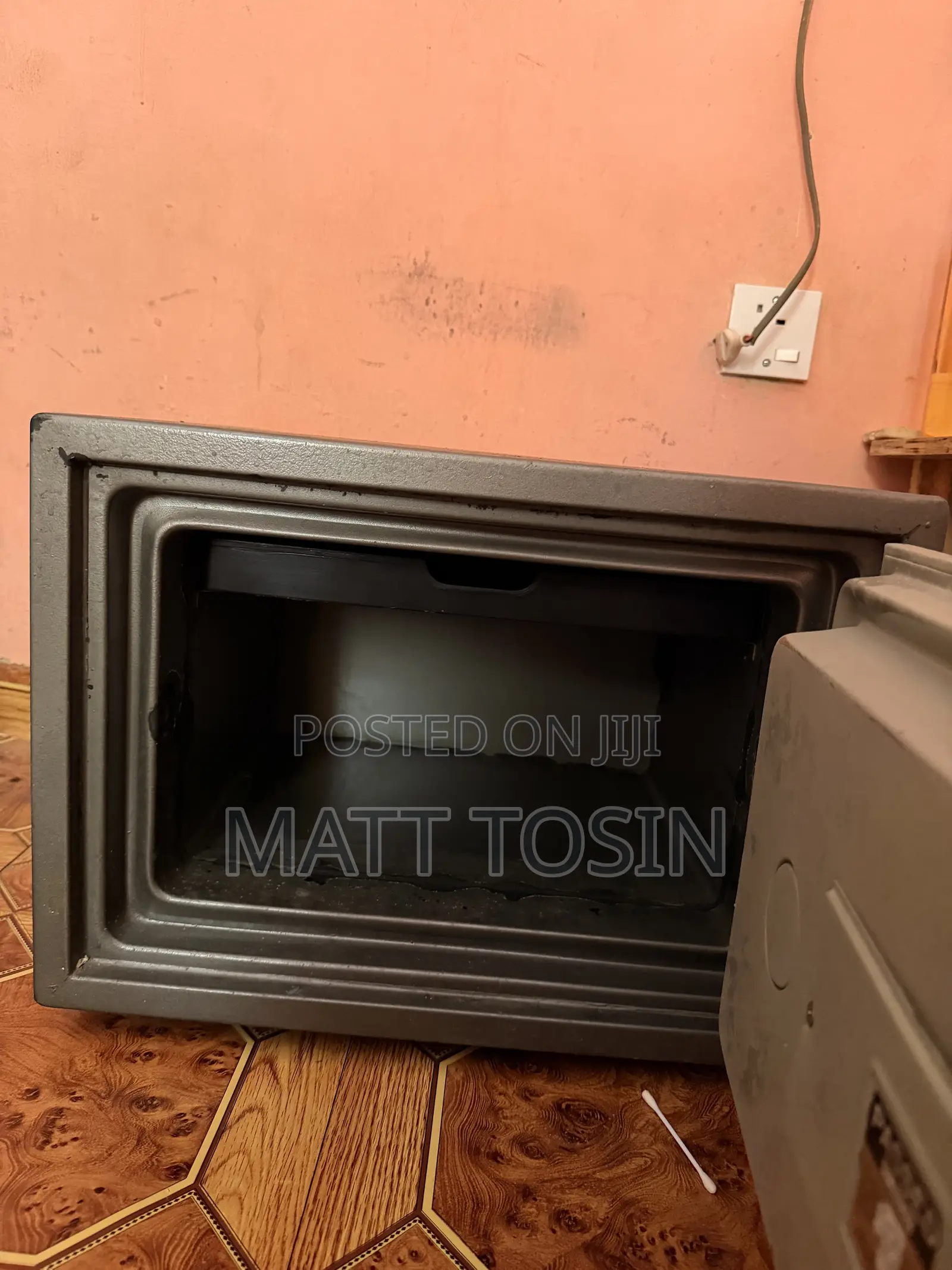 Gubabi Fireproof Safe With Key and Combination