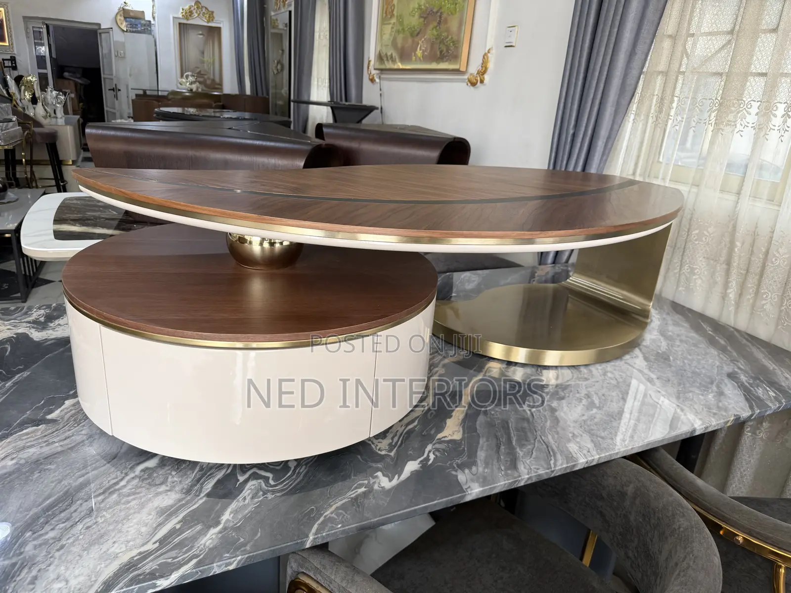 Luxury Modern Rotating Center Table | Premium Coffee Table