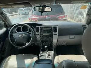 Toyota 4-Runner 2004 Black