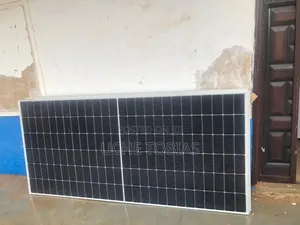 700 Watts Mono Solar Panel