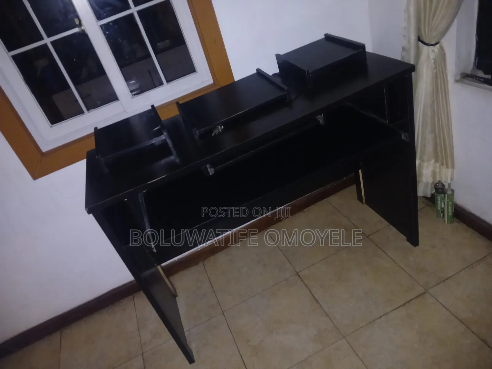 Music Producer Studio Table HDF