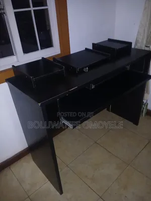 Music Producer Studio Table HDF