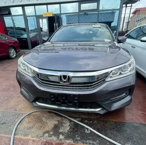 Honda Accord 2017 Gray