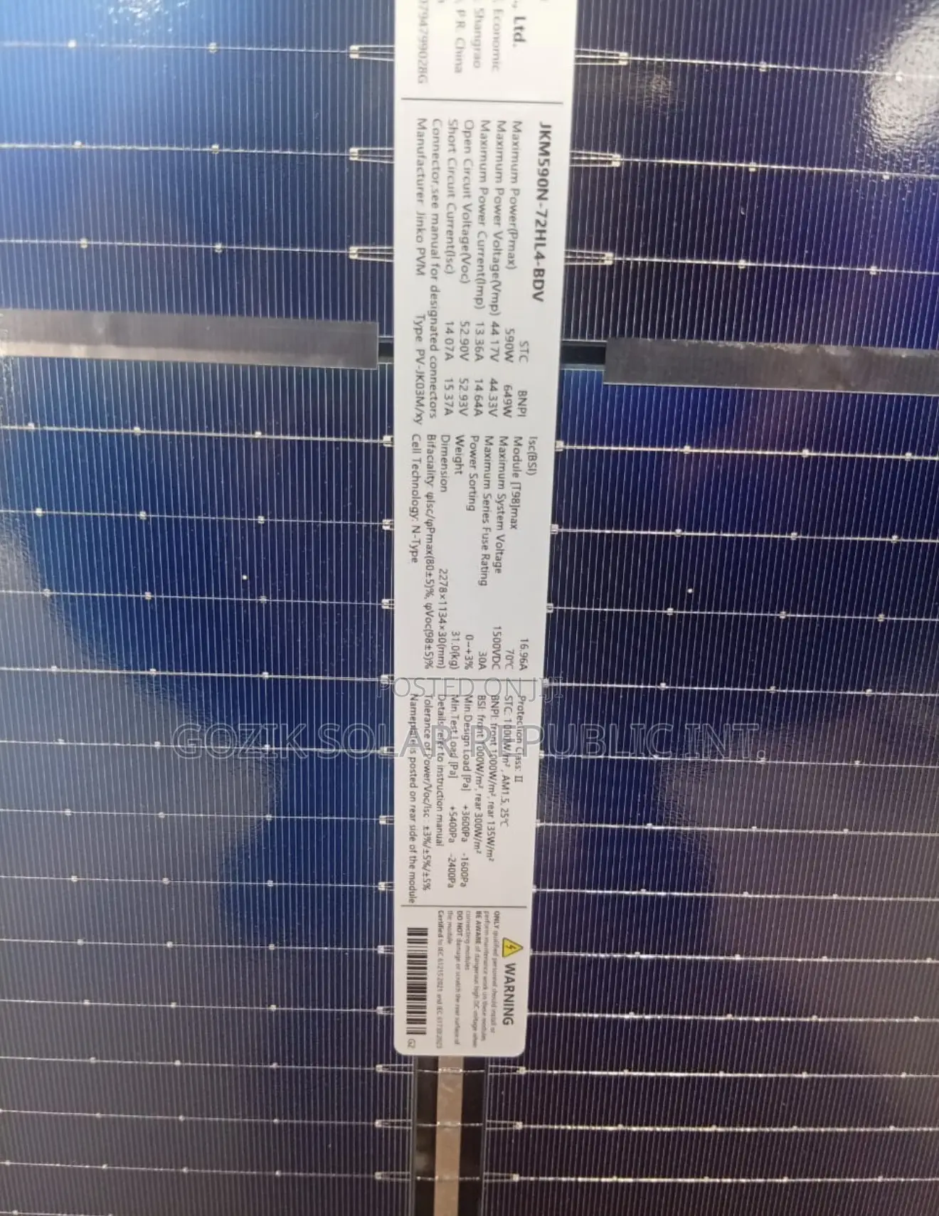 590w Jinko Solar Panel