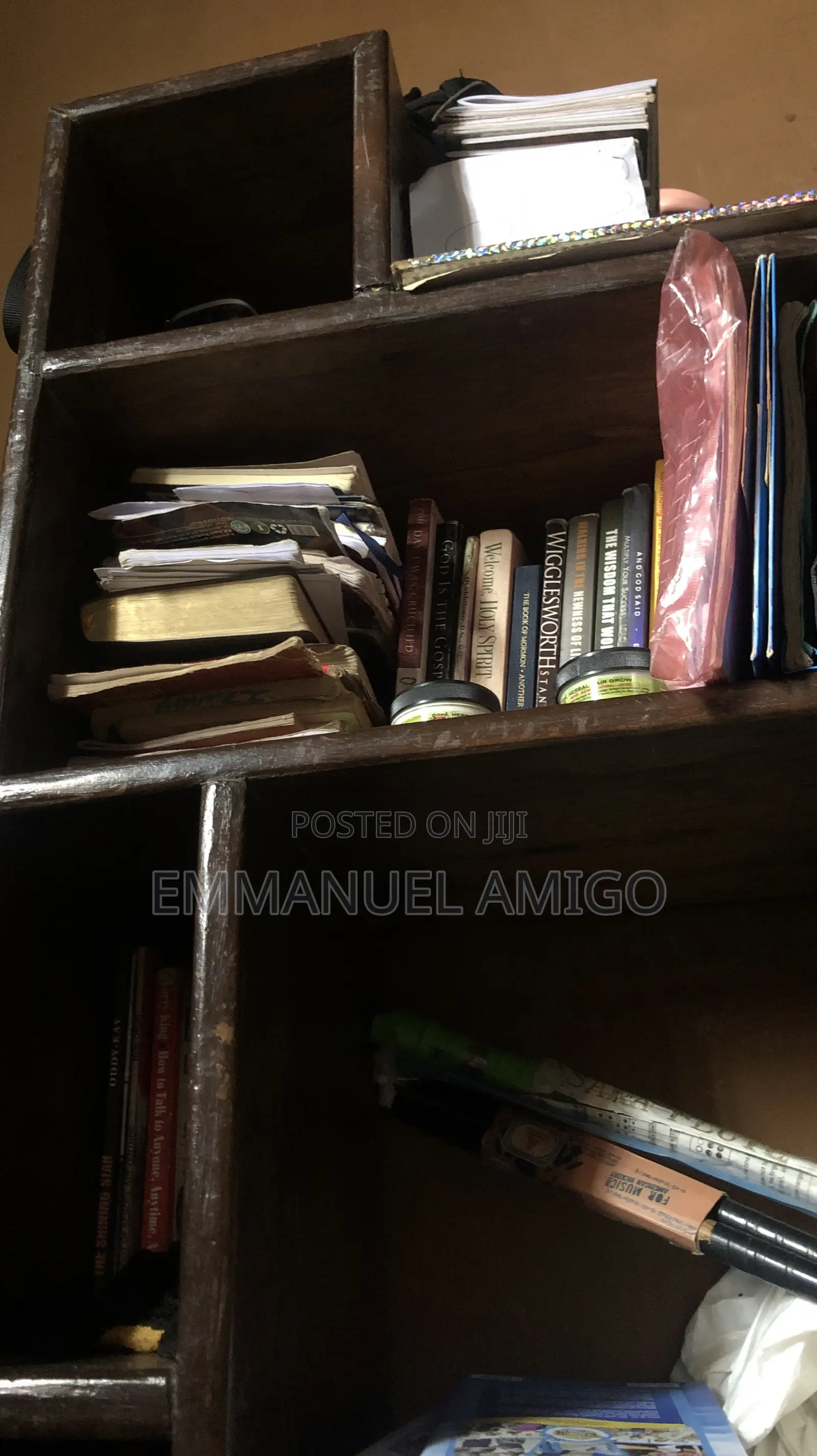 Book Shelf