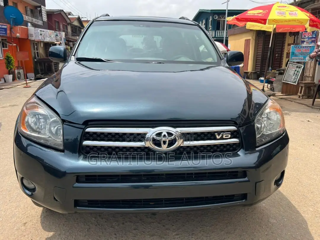 Toyota RAV4 3.5 2010 Blue