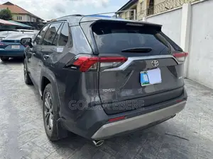 Toyota RAV4 2025 Black