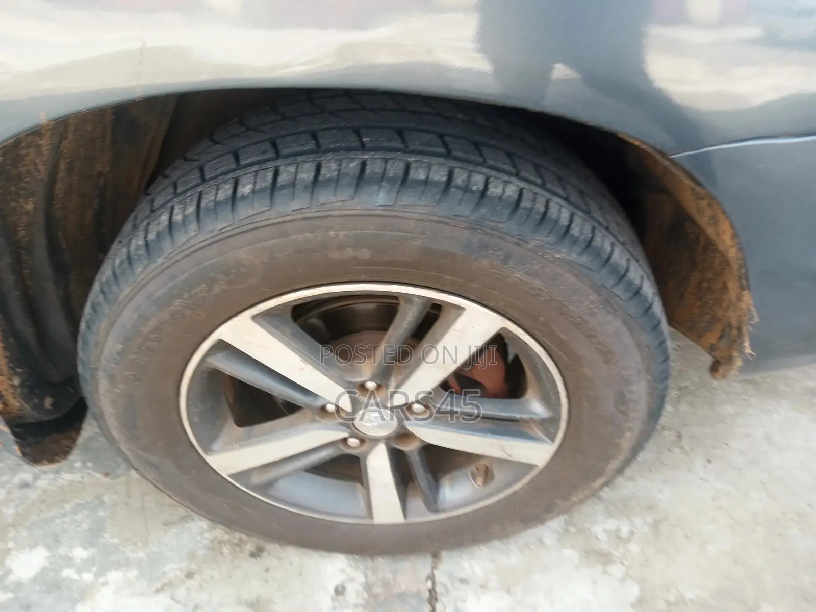 Toyota Highlander 2005 Gray