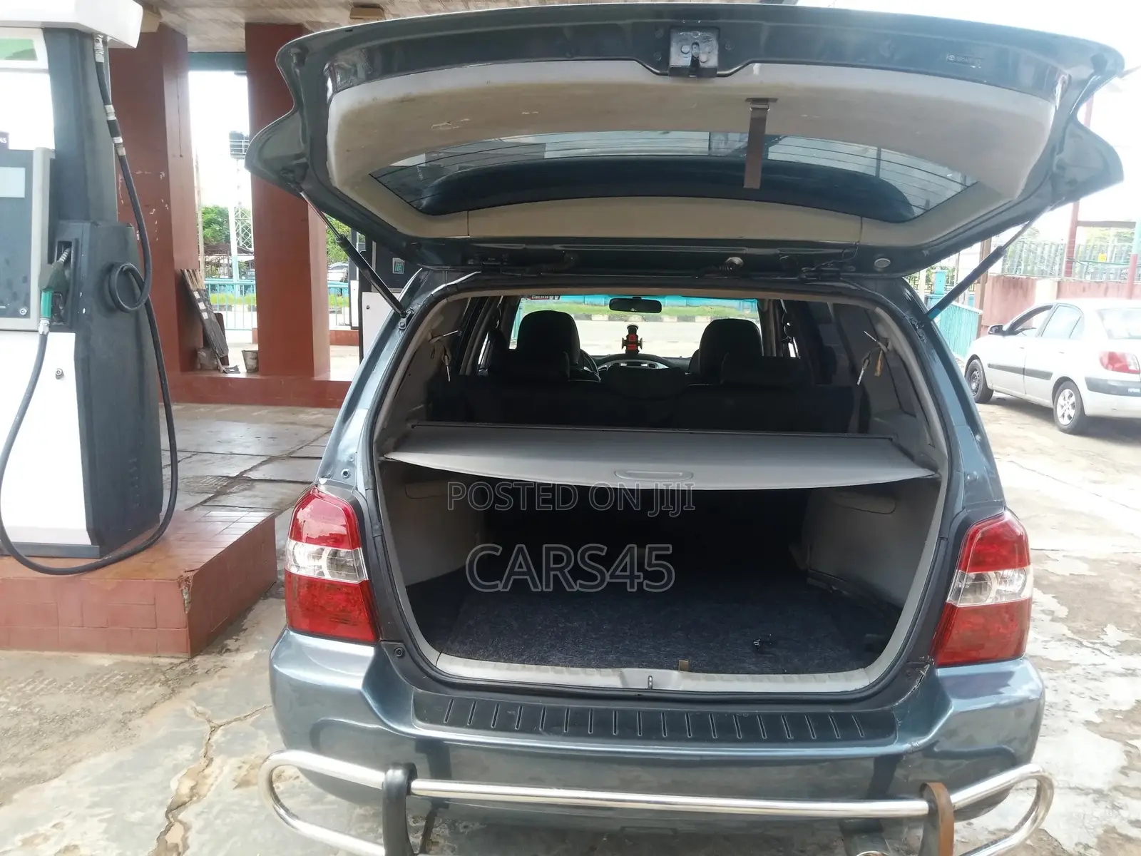 Toyota Highlander 2005 Gray