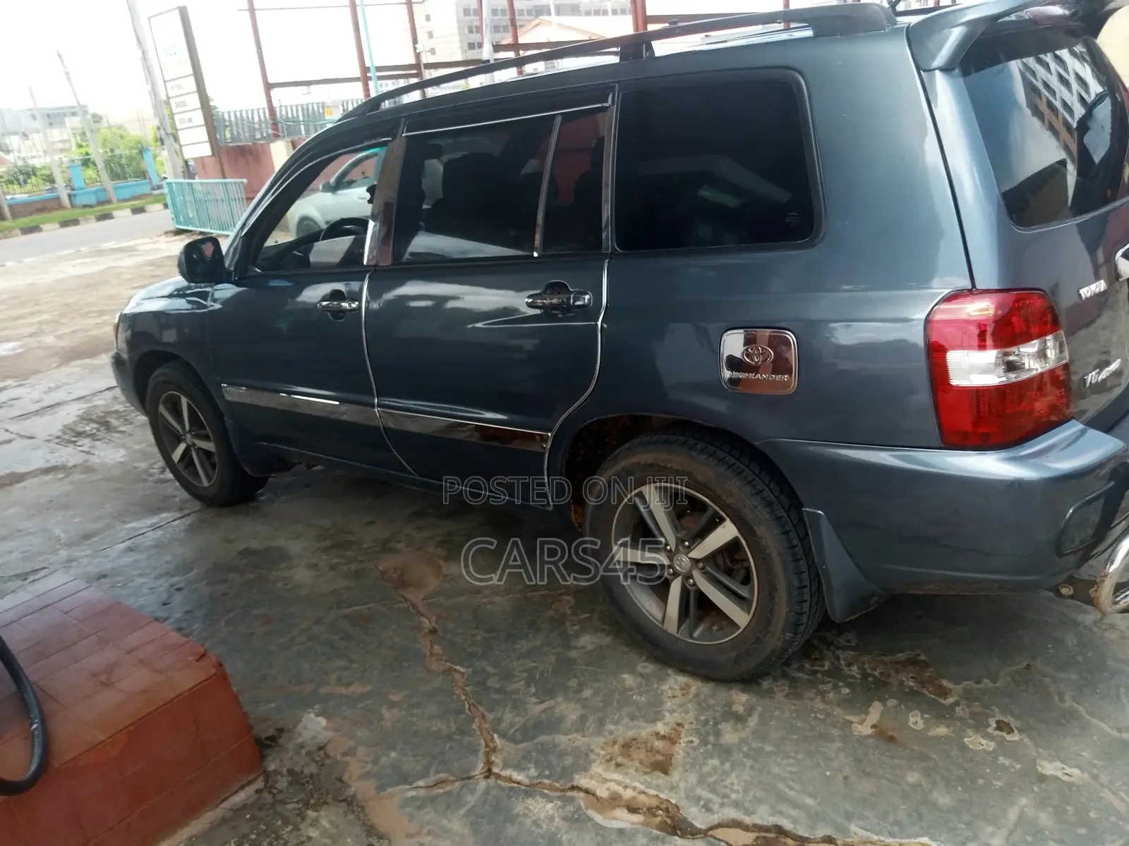 Toyota Highlander 2005 Gray