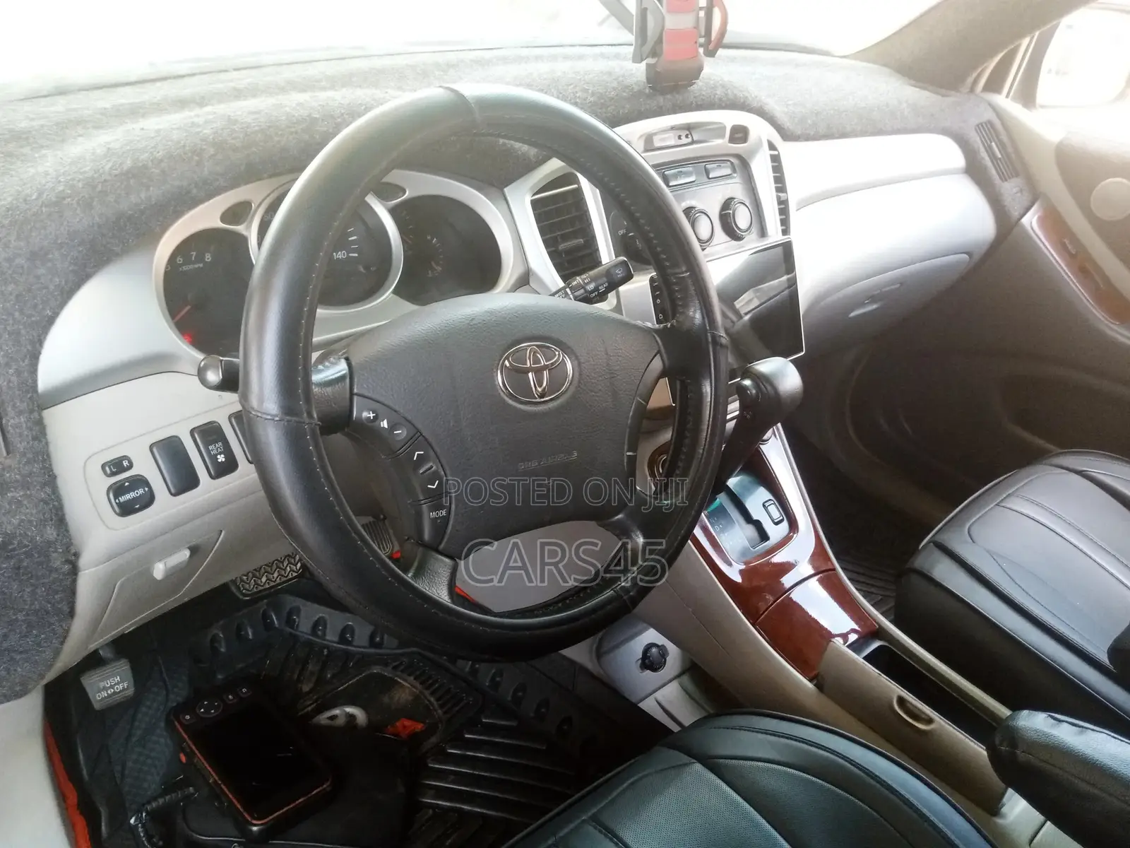 Toyota Highlander 2005 Gray