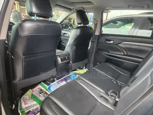 Toyota Highlander Limited 4x4 V6 (3.5L 6cyl 8A) 2018 White