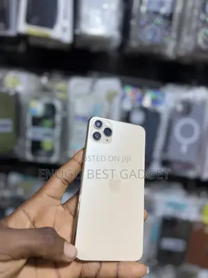 Apple iPhone 11 Pro Max 64 GB Gold