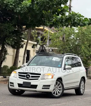 Mercedes-Benz GLK-Class 350 4MATIC 2011 White