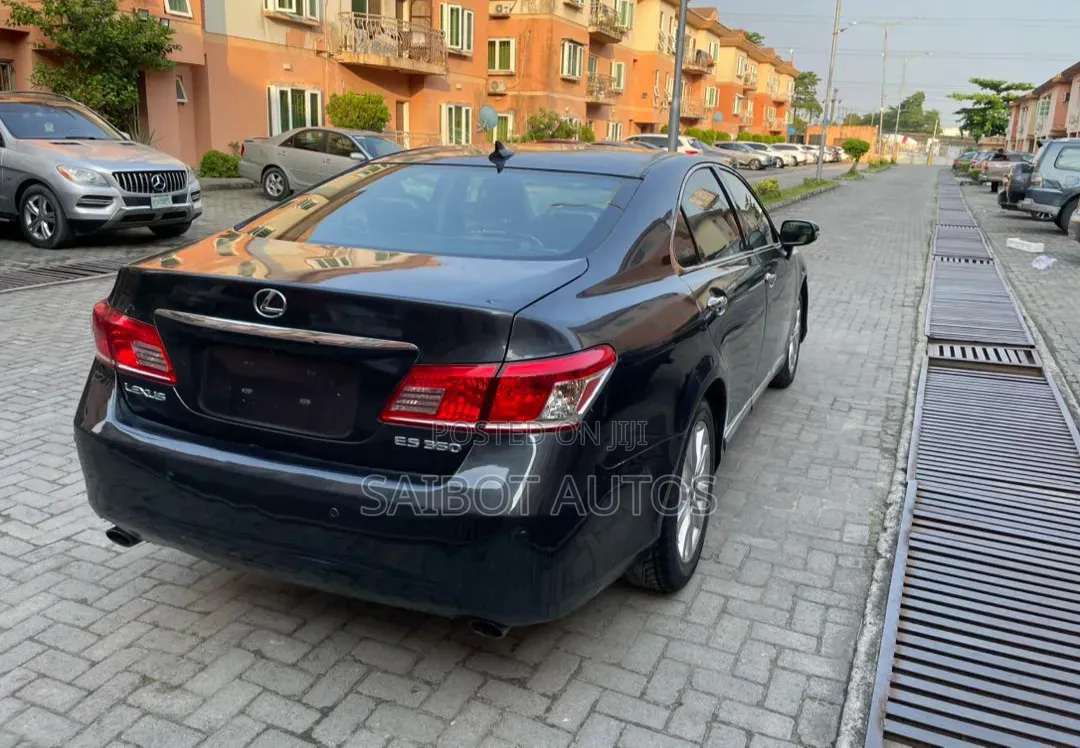 Lexus ES 350 2011 Gray