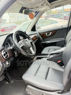 Mercedes-Benz GLK-Class 350 4MATIC 2014 White