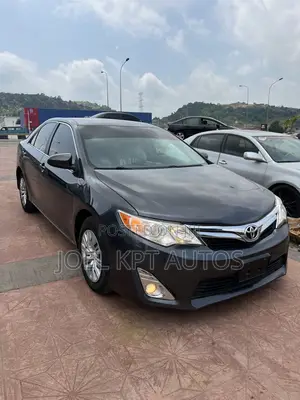Toyota Camry 2013 Gray